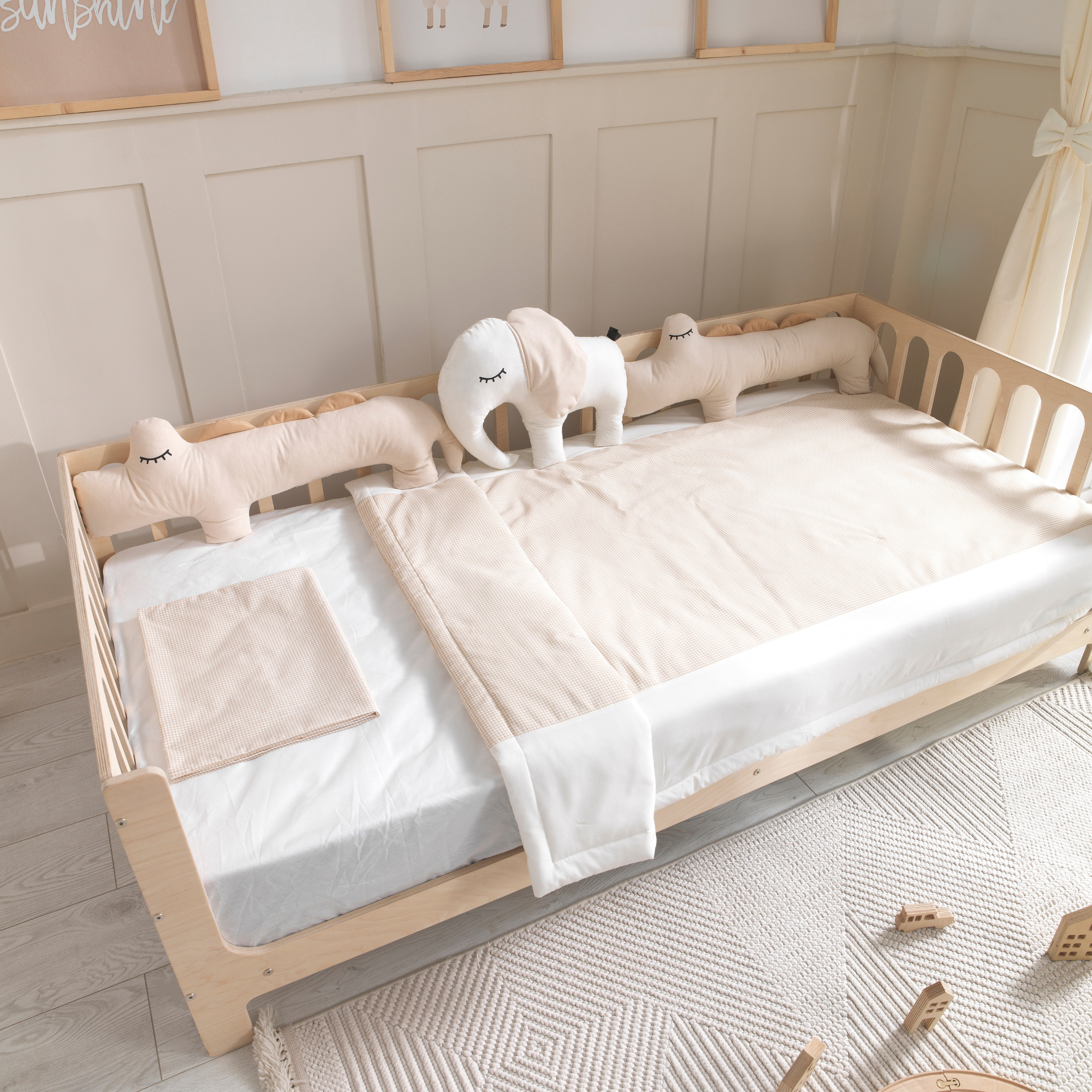 White Montessori Bedding Canopy and Sleep Set - Montoddler