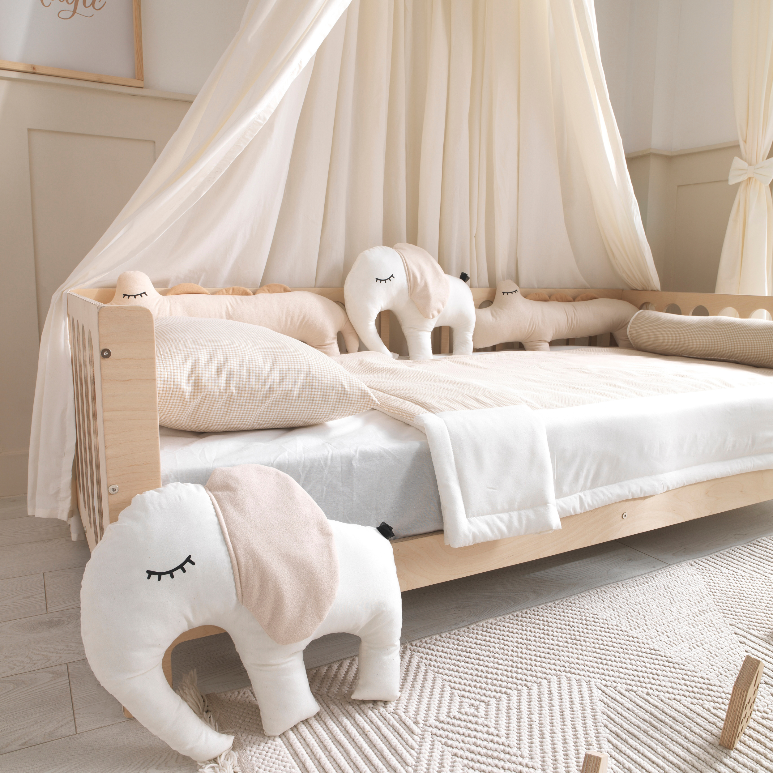 White Montessori Bedding Canopy and Sleep Set - Montoddler