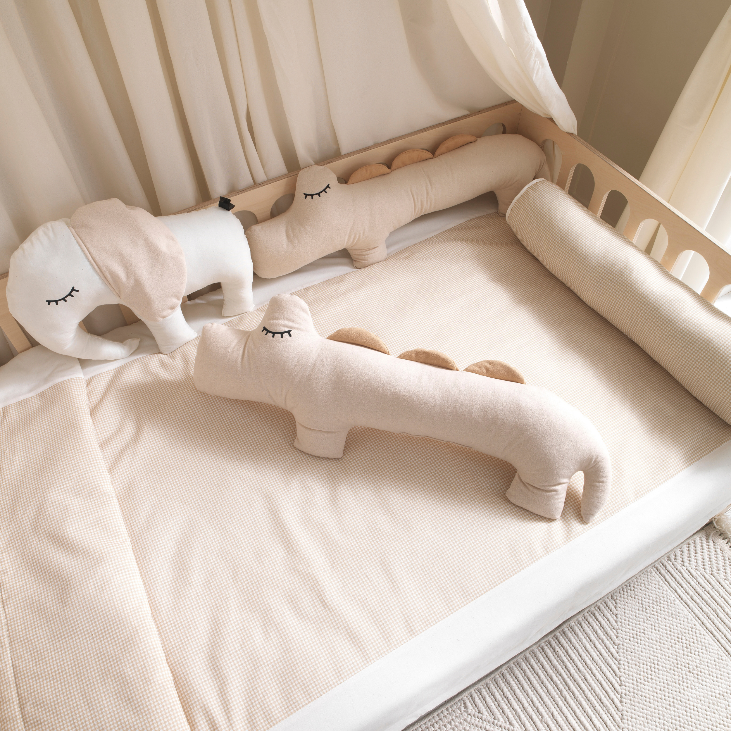 White Montessori Bedding Canopy and Sleep Set - Montoddler
