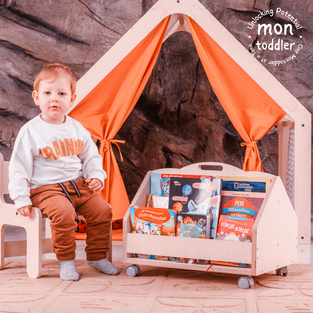Portable Montessori Bookshelf - Montoddler